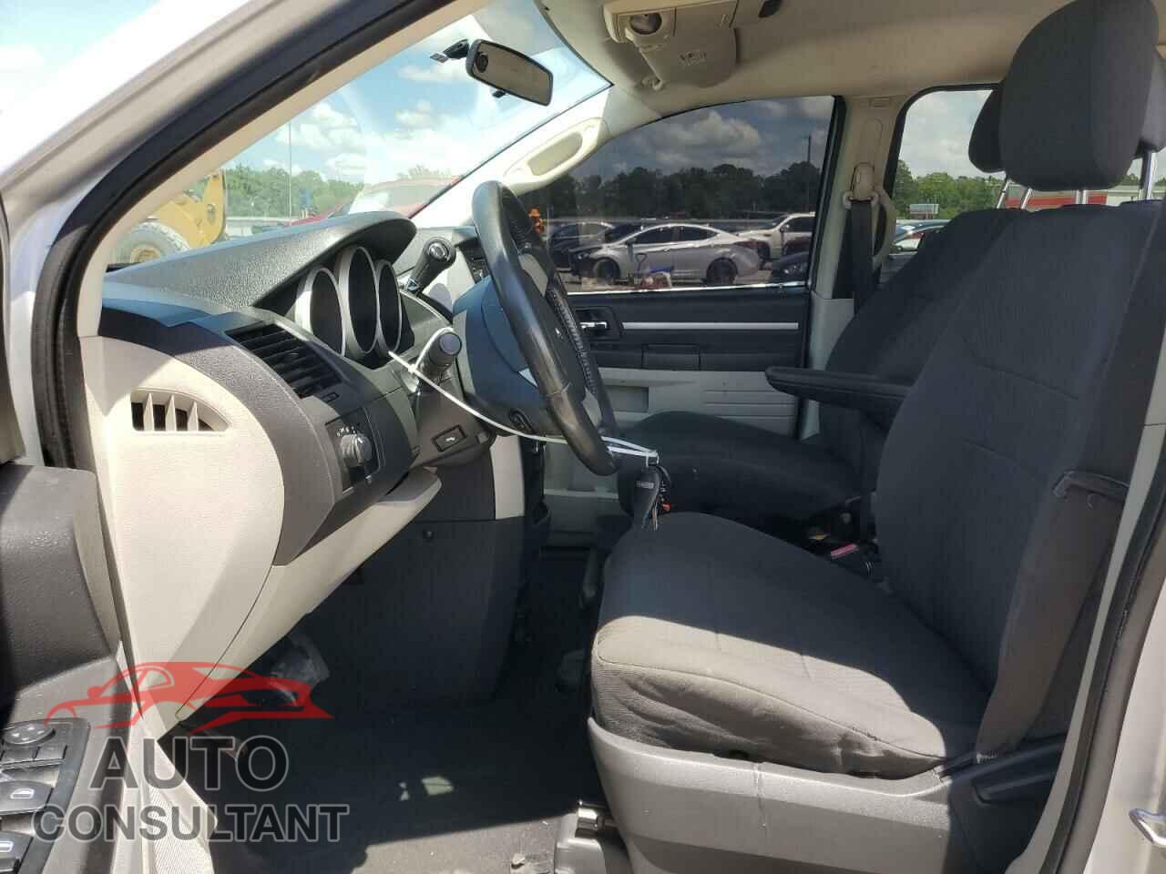 DODGE CARAVAN 2010 - 2D4RN3D1XAR378446