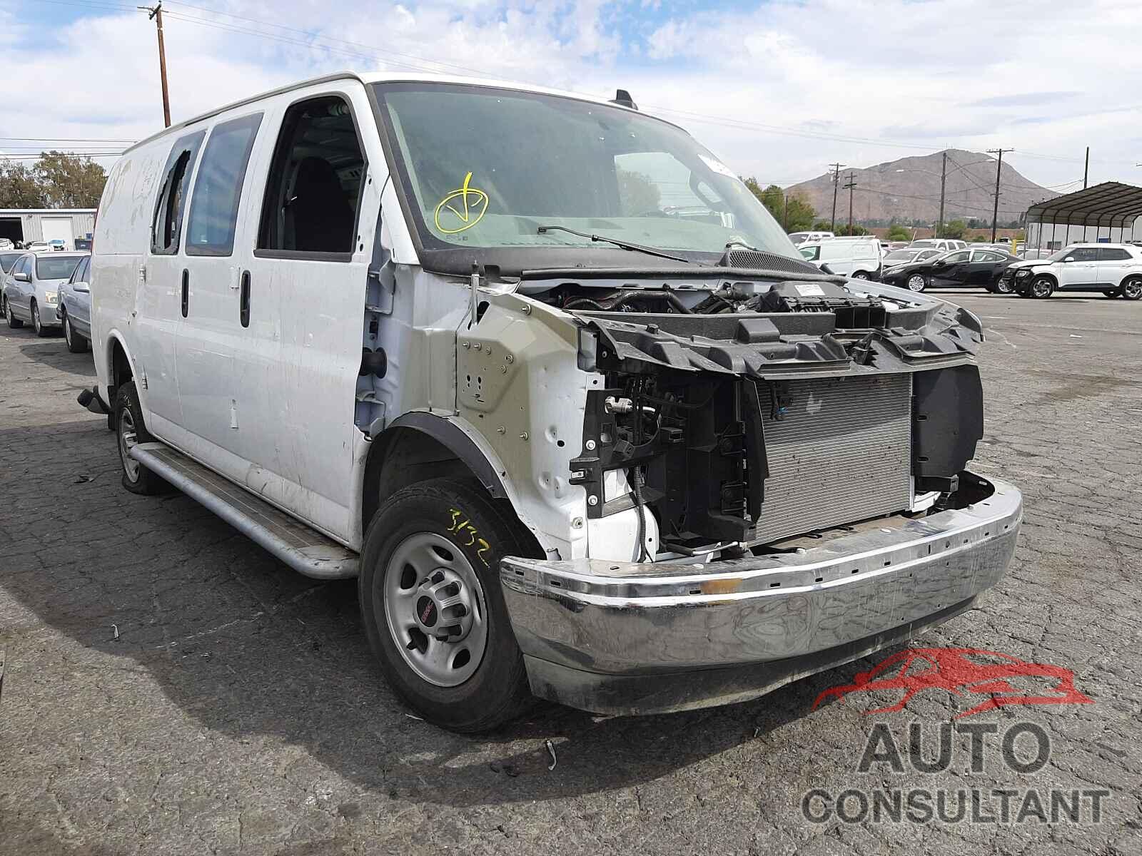 CHEVROLET EXPRESS 2021 - 1GCWGAFPXM1195654