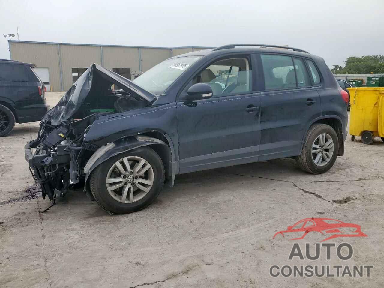 VOLKSWAGEN TIGUAN 2016 - WVGAV7AX5GW501723