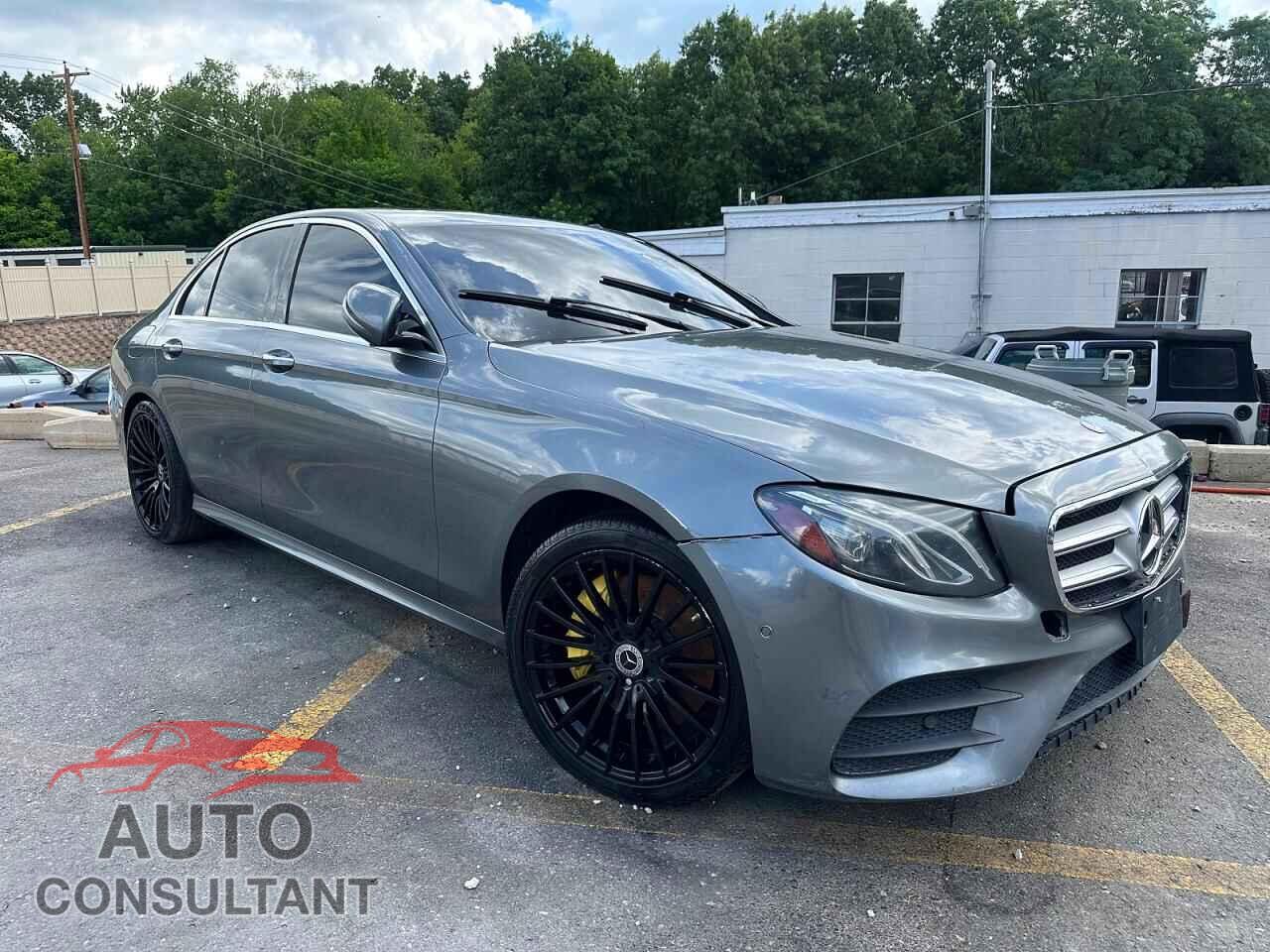 MERCEDES-BENZ E-CLASS 2017 - WDDZF4KB8HA079800