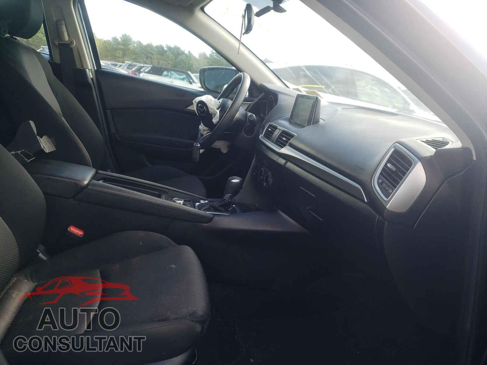 MAZDA 3 2017 - 3MZBN1U78HM148085