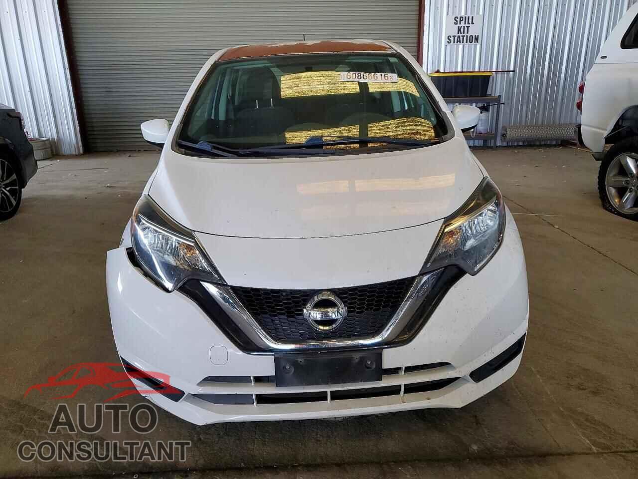 NISSAN VERSA 2017 - 3N1CE2CP2HL355109