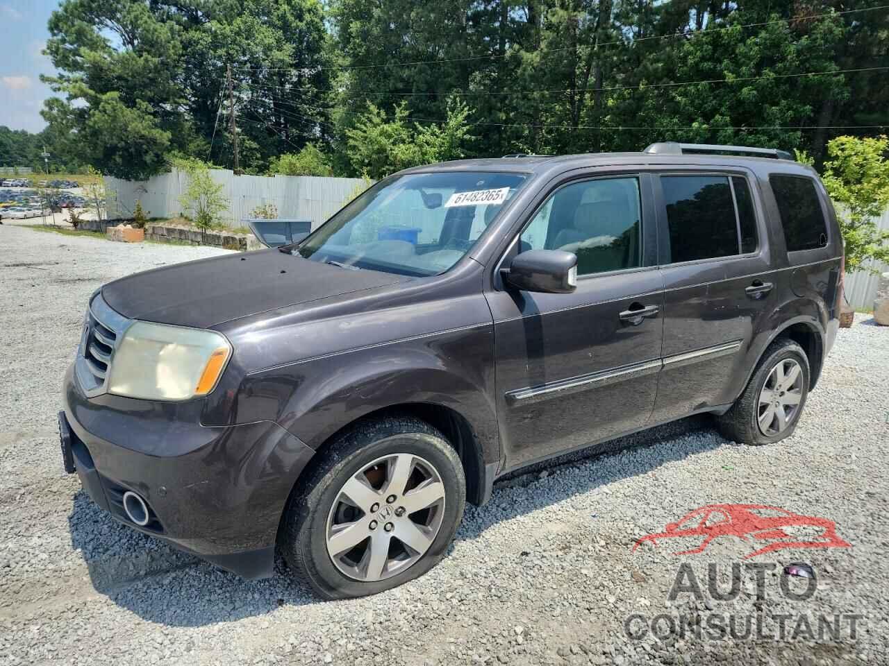 HONDA PILOT 2015 - 5FNYF3H96FB008037