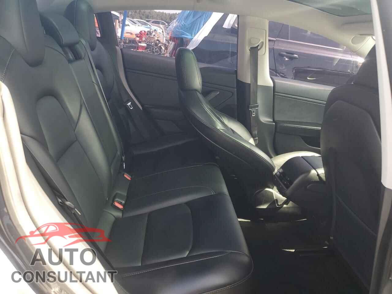 TESLA MODEL 3 2019 - 5YJ3E1EA9KF411021