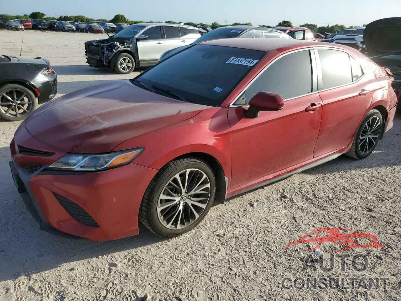 TOYOTA CAMRY 2020 - 4T1G11AK7LU329448