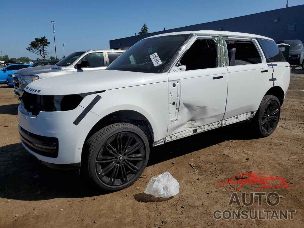 LAND ROVER RANGEROVER 2024 - SALKPBFU8RA241556