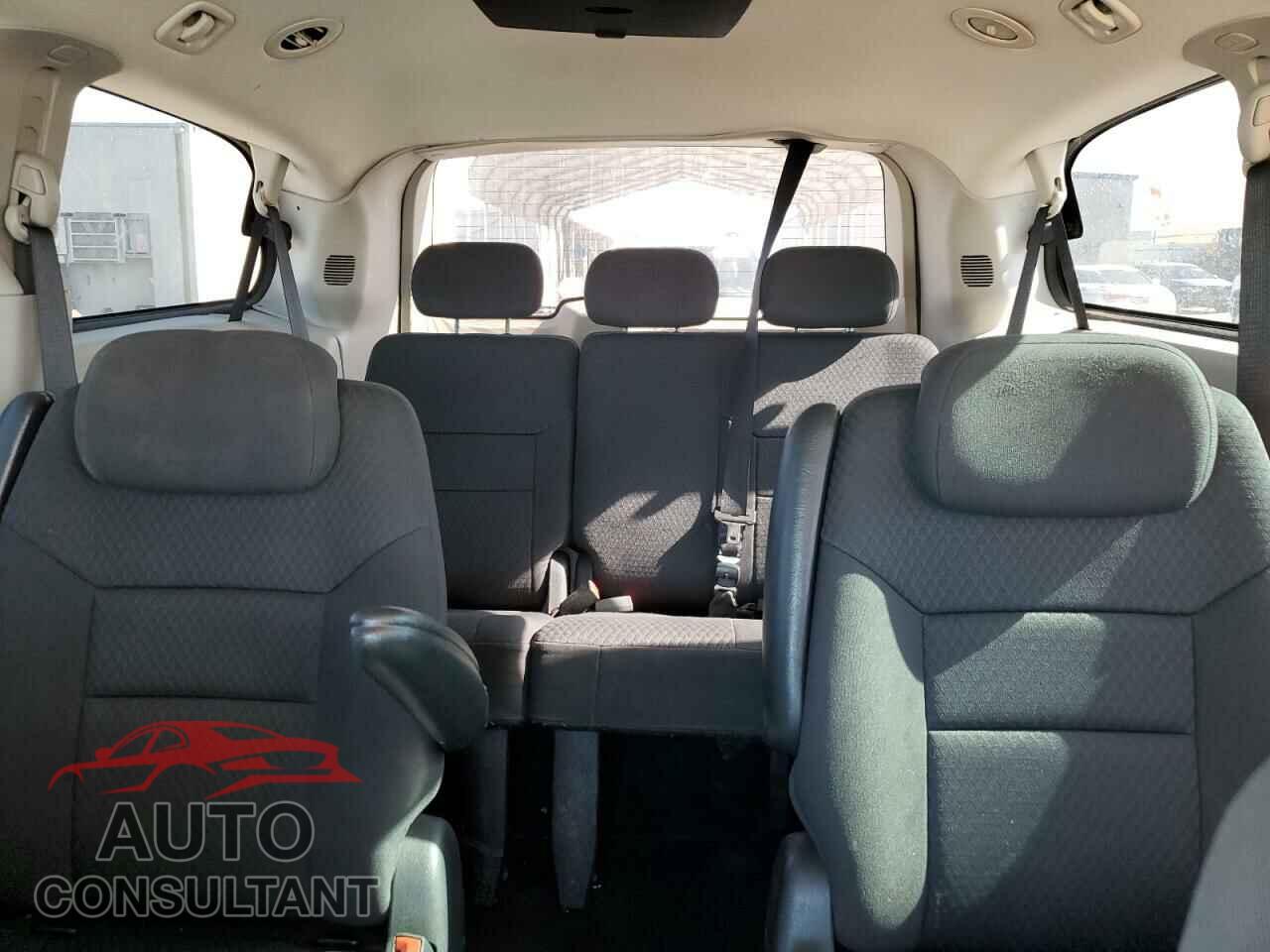 DODGE CARAVAN 2010 - 2D4RN4DE1AR477133