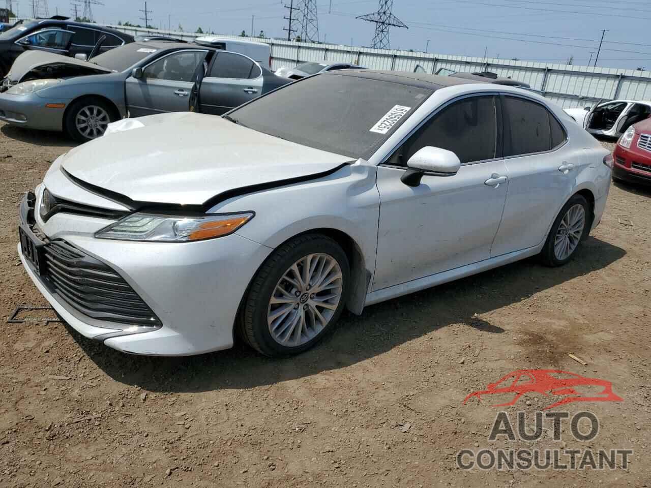TOYOTA CAMRY 2019 - 4T1B11HK2KU752632