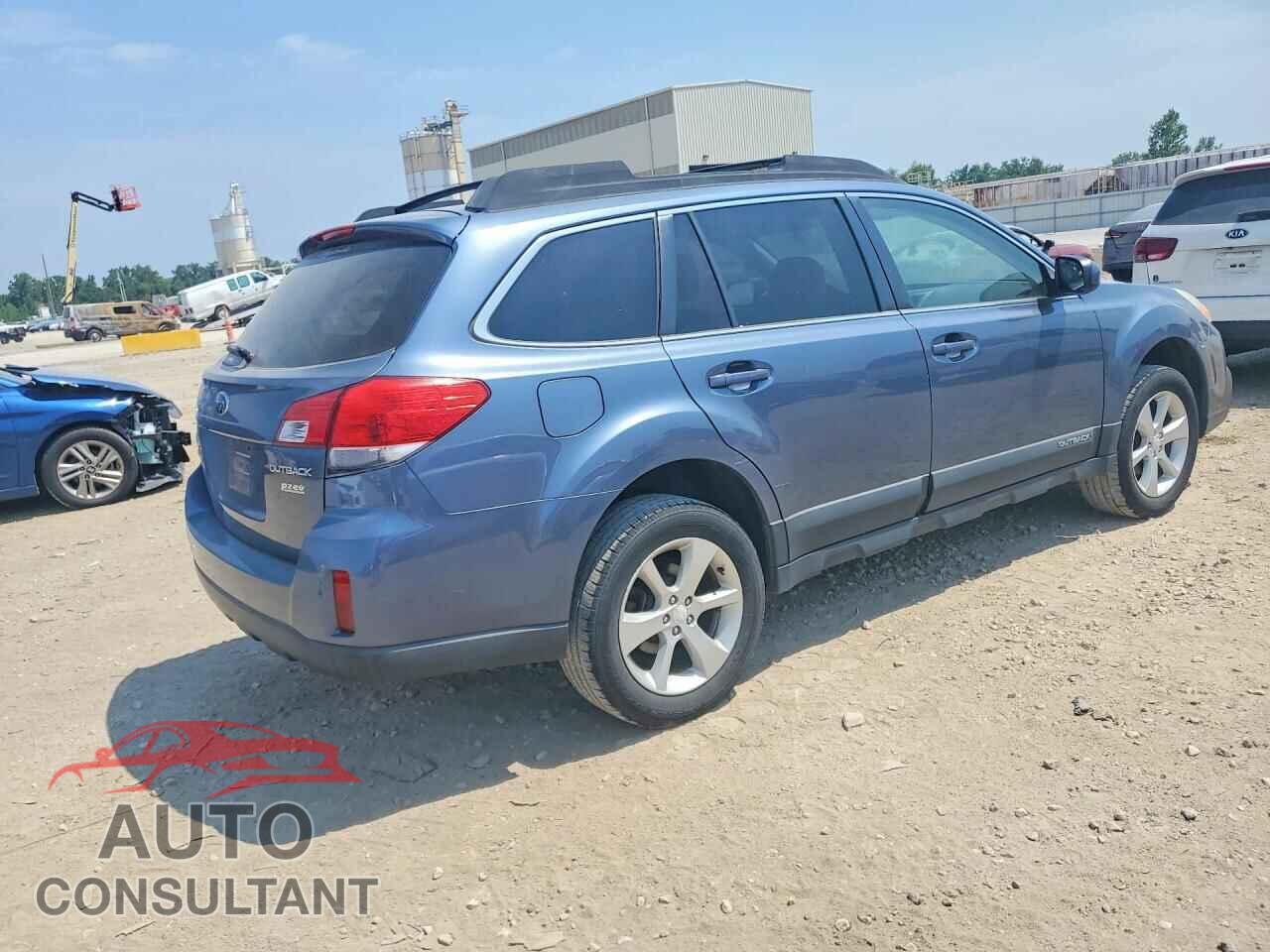 SUBARU OUTBACK 2013 - 4S4BRBCC5D3302755