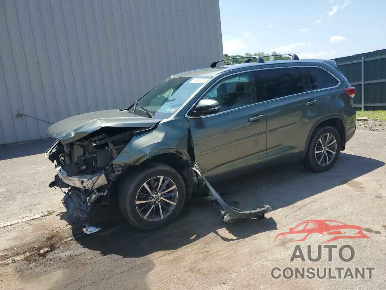 TOYOTA HIGHLANDER 2019 - 5TDJZRFH8KS705933