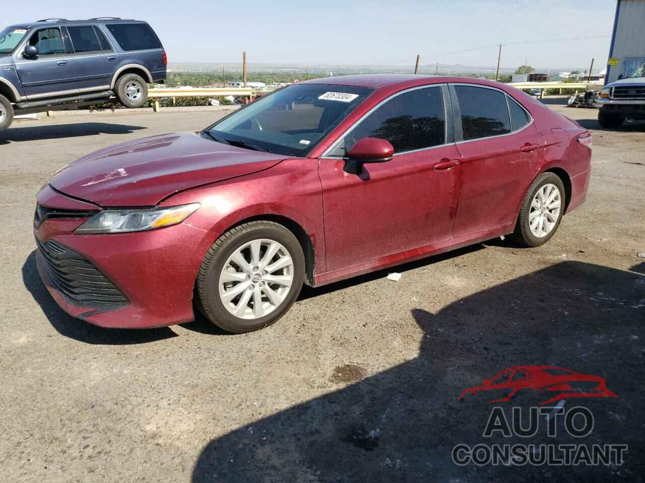 TOYOTA CAMRY 2018 - 4T1B11HK8JU529090