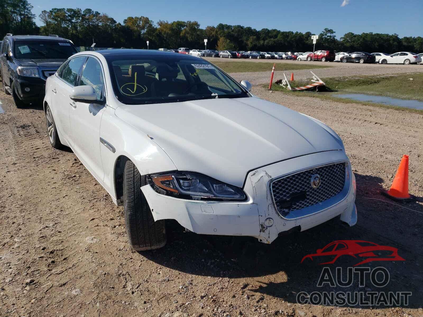 JAGUAR XJ 2016 - SAJWA2G77G8V92497