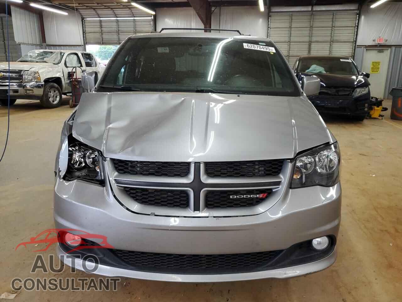 DODGE CARAVAN 2017 - 2C4RDGEG2HR852166
