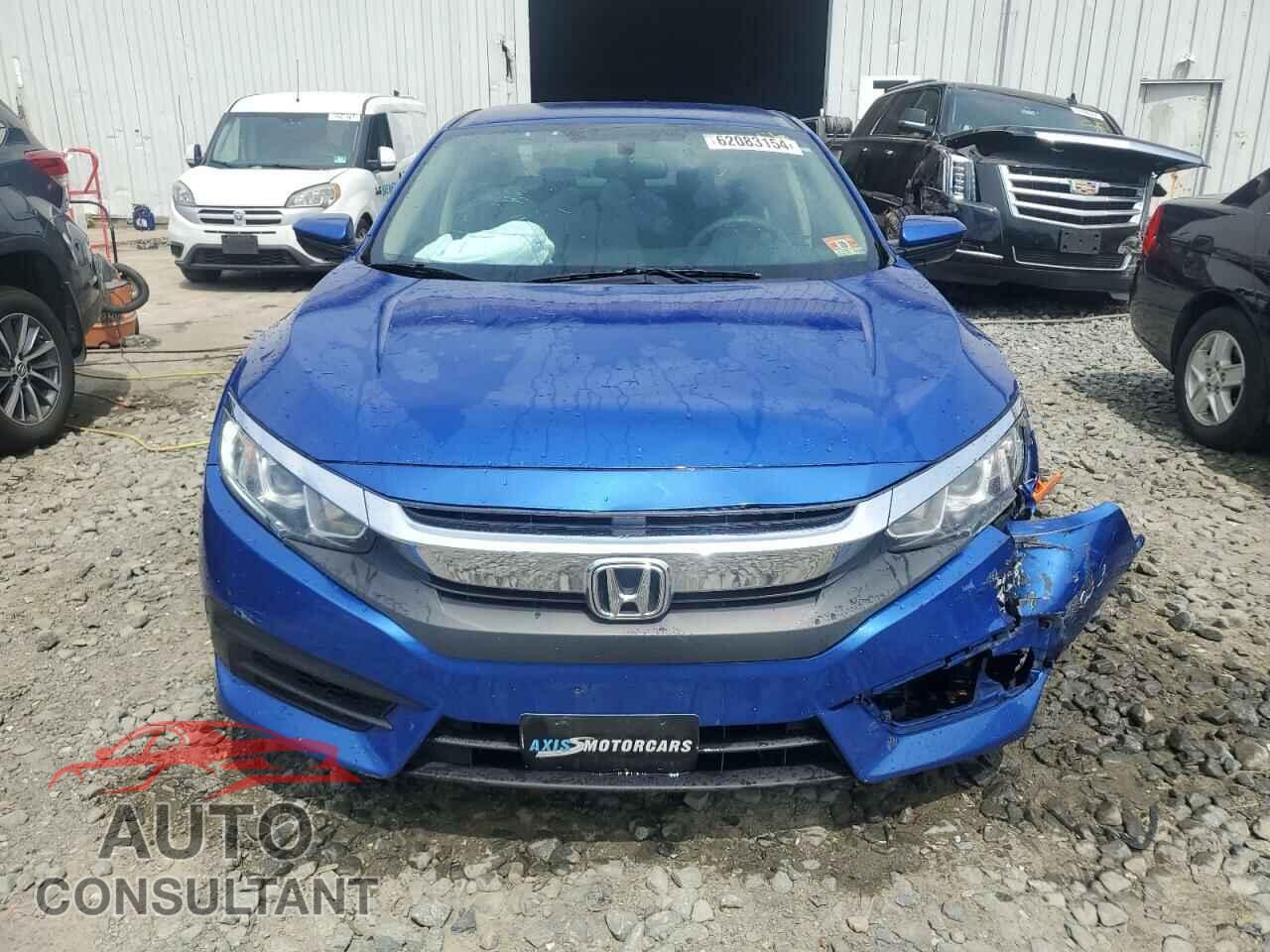HONDA CIVIC 2017 - 2HGFC2F55HH560623