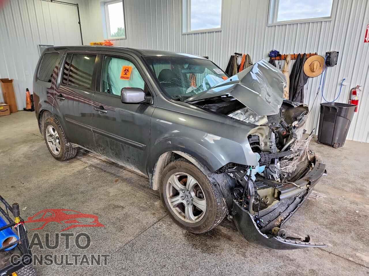 HONDA PILOT 2012 - 5FNYF4H44CB044556