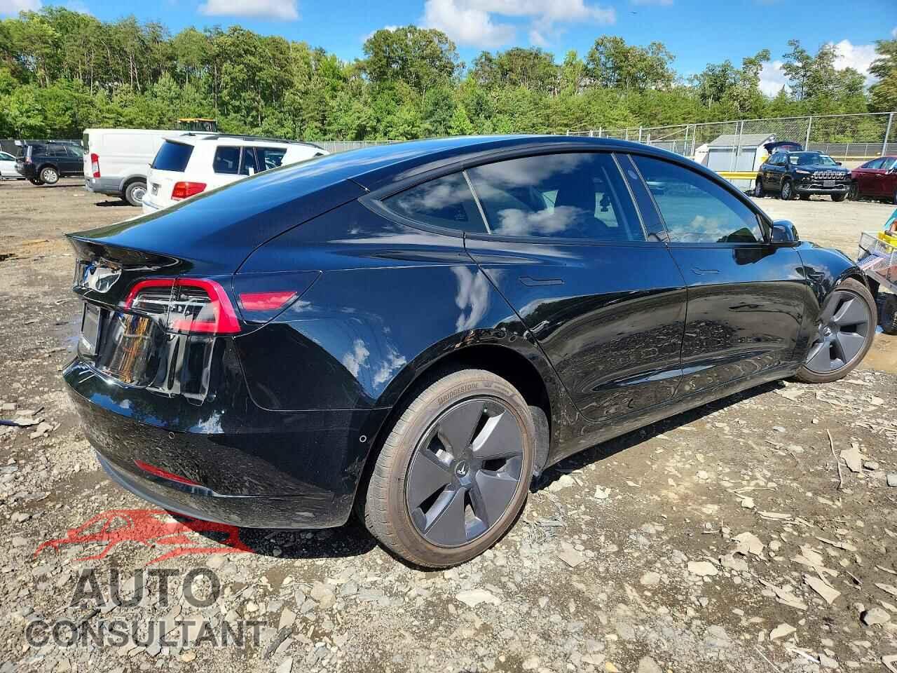 TESLA MODEL 3 2021 - 5YJ3E1EA0MF976390