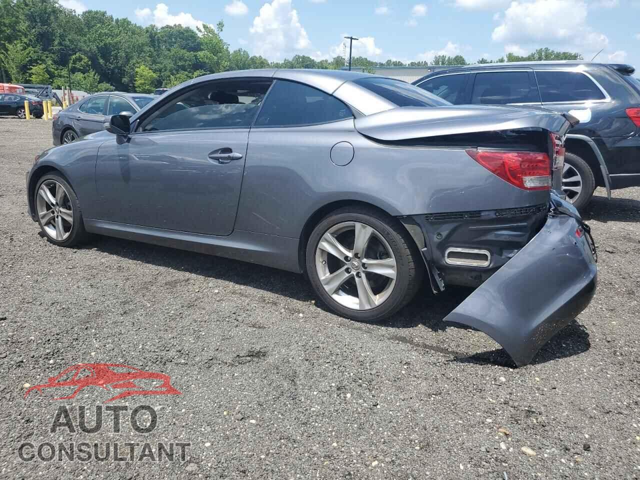 LEXUS IS 2014 - JTHFF2C24E2530726
