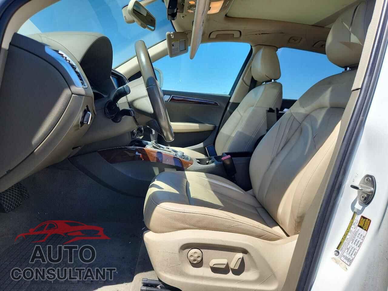 AUDI Q5 2012 - WA1LFAFP0CA079927