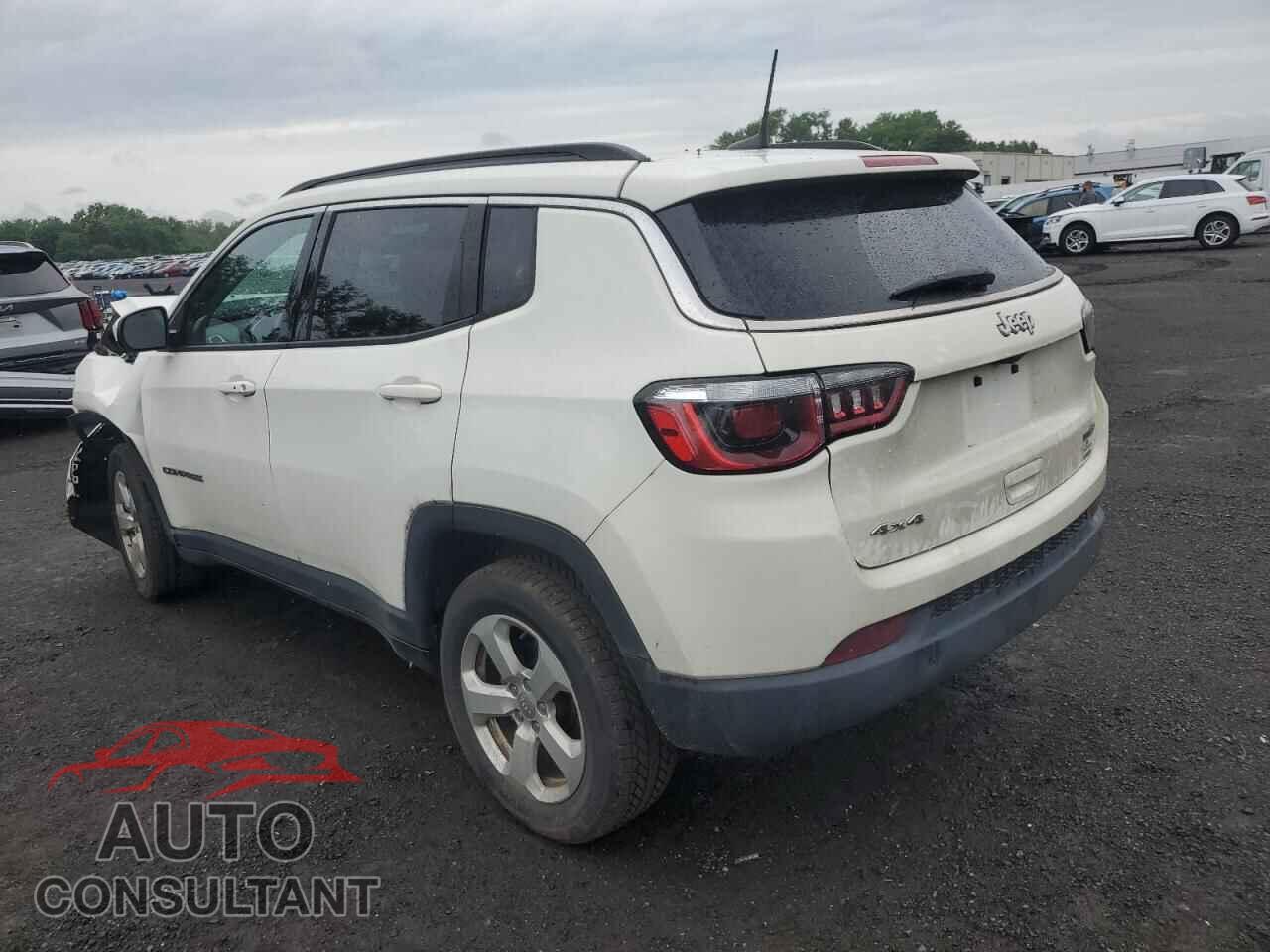 JEEP COMPASS 2018 - 3C4NJDBB8JT482598
