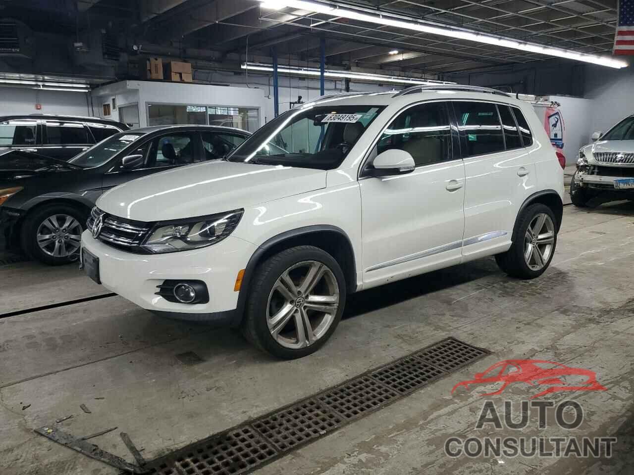 VOLKSWAGEN TIGUAN 2014 - WVGBV3AX7EW047808