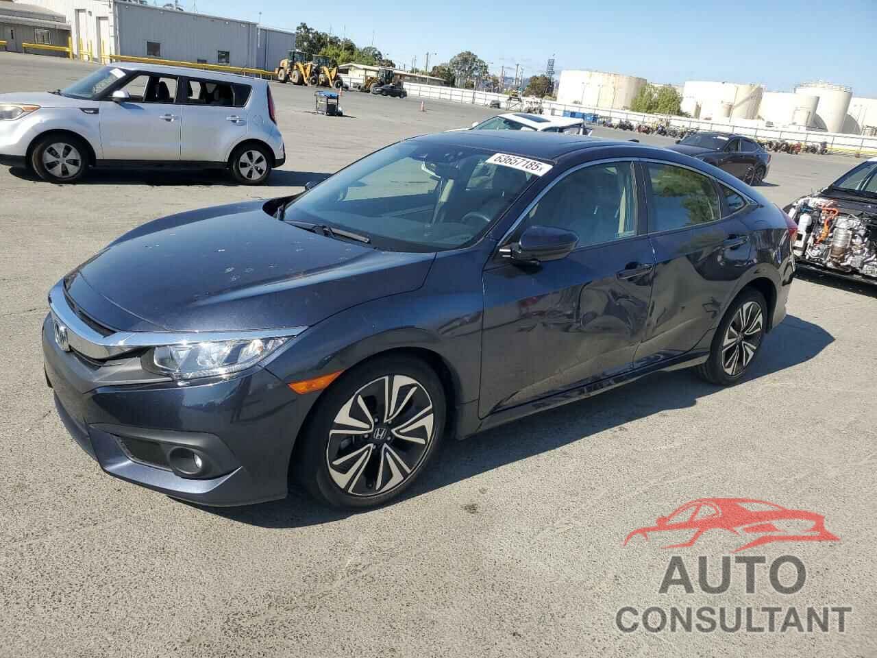 HONDA CIVIC 2018 - JHMFC1F49JX014634