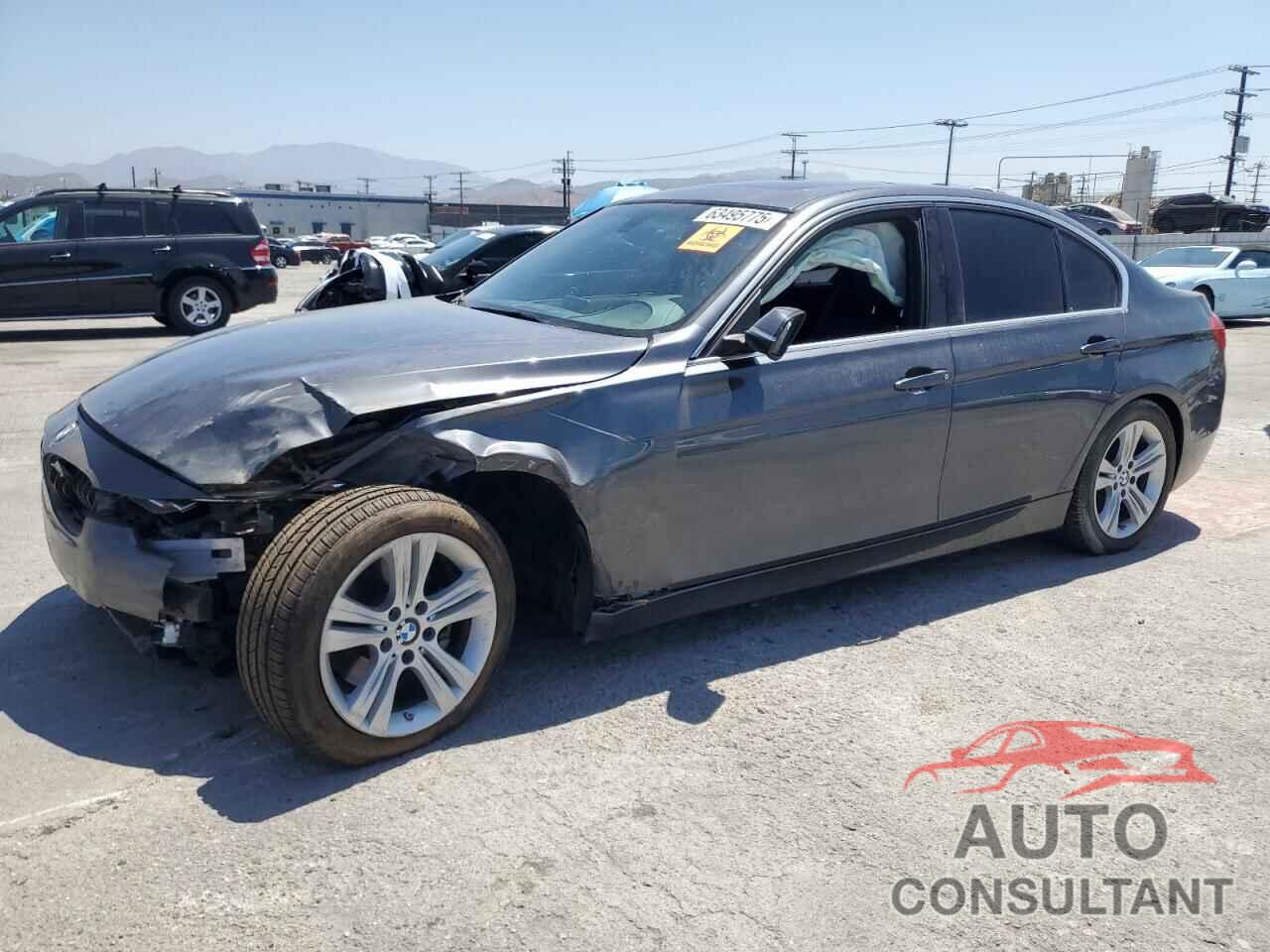 BMW 3 SERIES 2018 - WBA8B9C52JK677434