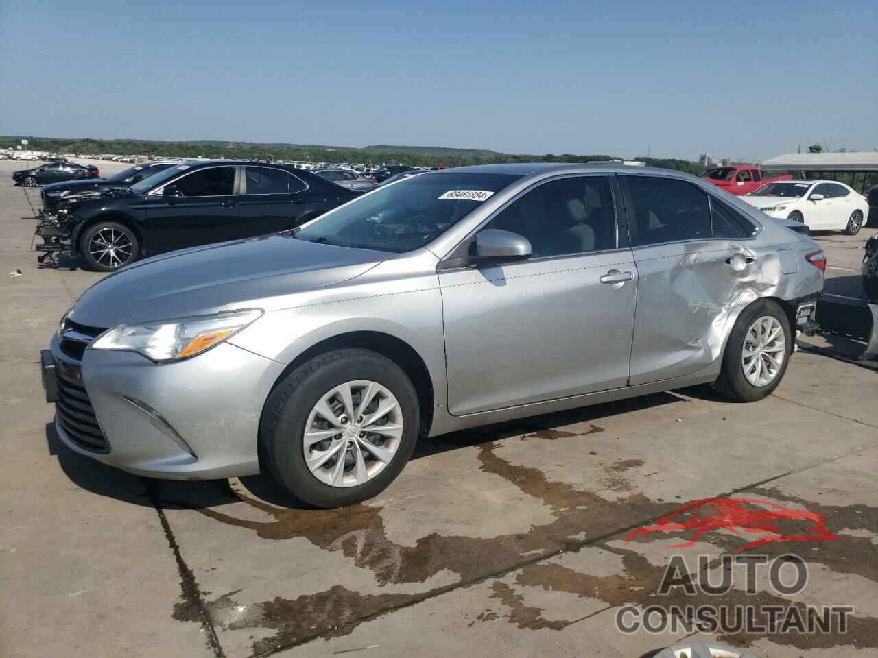 TOYOTA CAMRY 2016 - 4T4BF1FKXGR554530