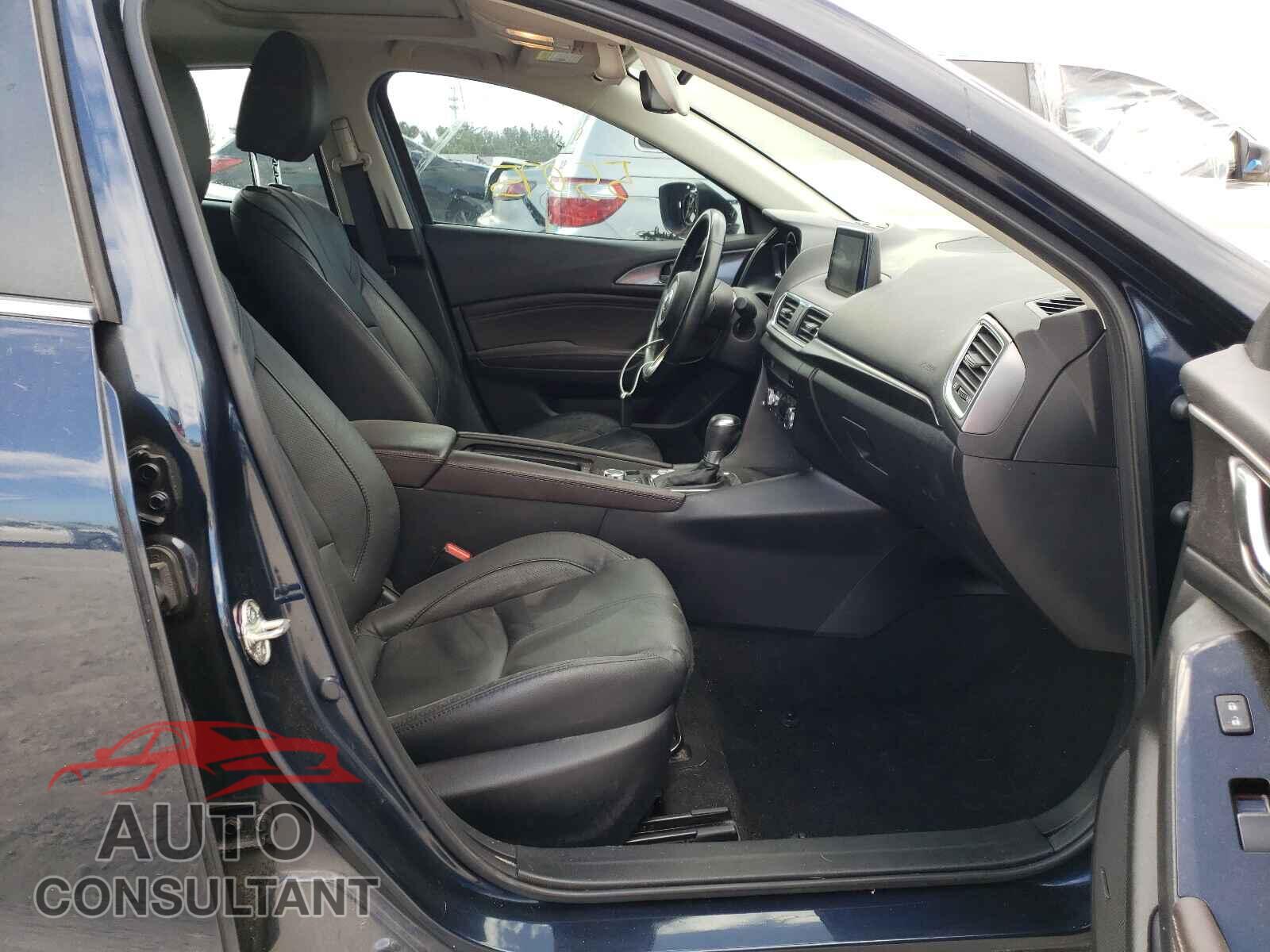 MAZDA 3 2017 - 3MZBN1M37HM132103