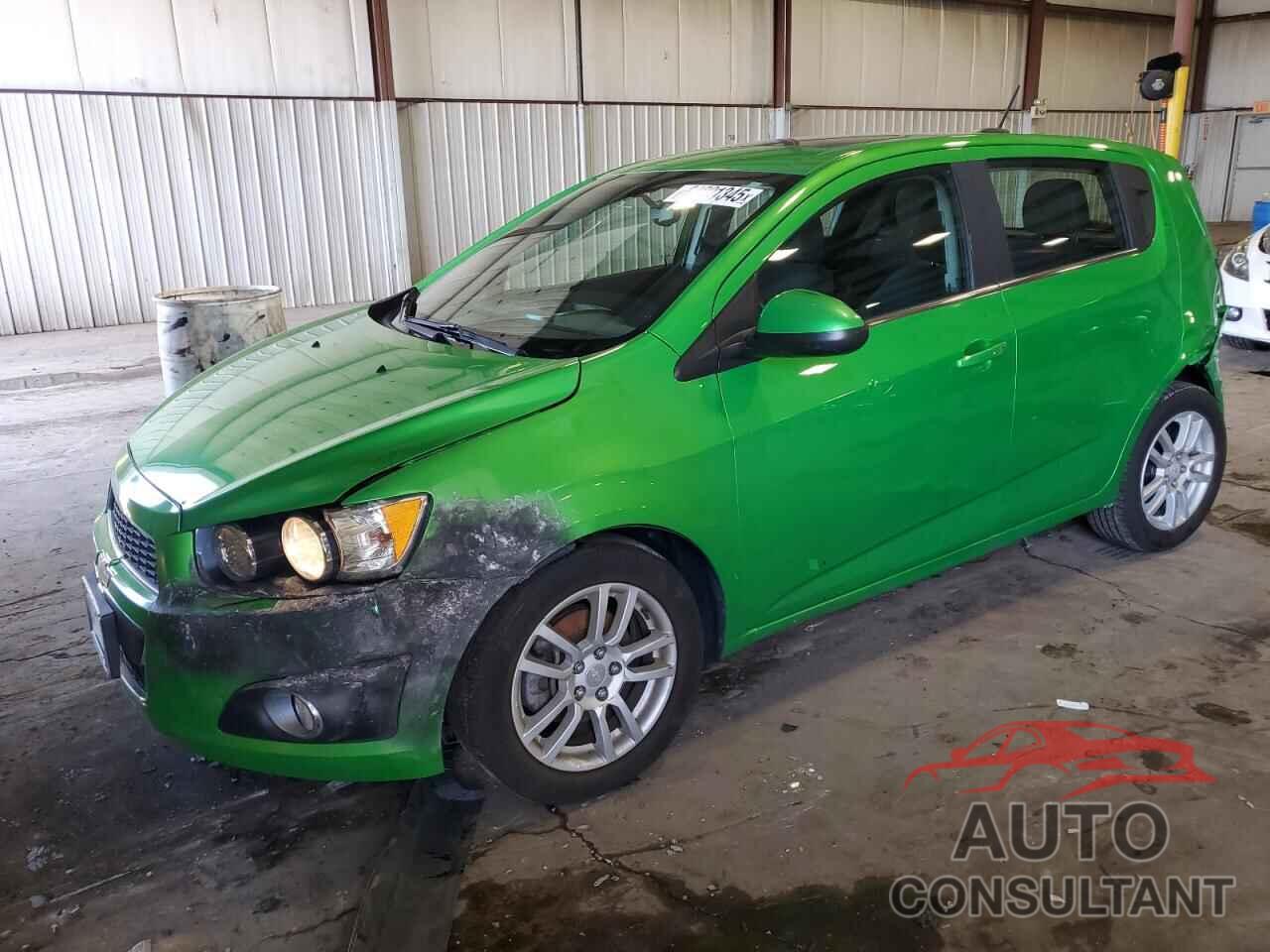 CHEVROLET SONIC 2015 - 1G1JC6SG6F4113941