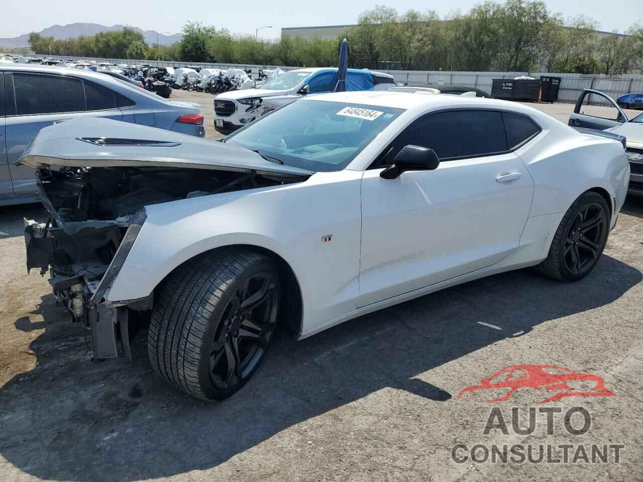 CHEVROLET CAMARO 2018 - 1G1FE1R73J0117356