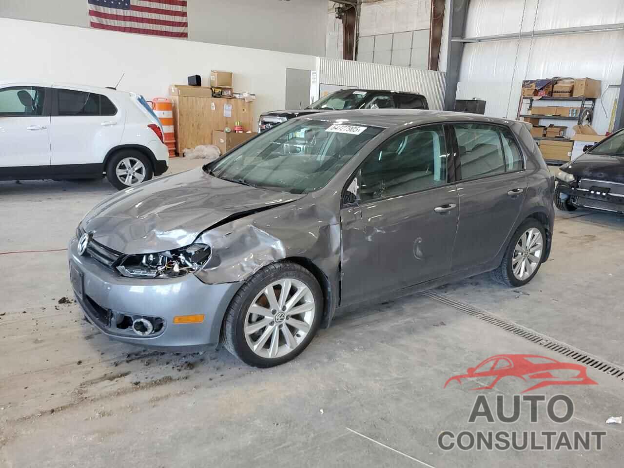 VOLKSWAGEN GOLF 2013 - WVWNM7AJ8DW047032
