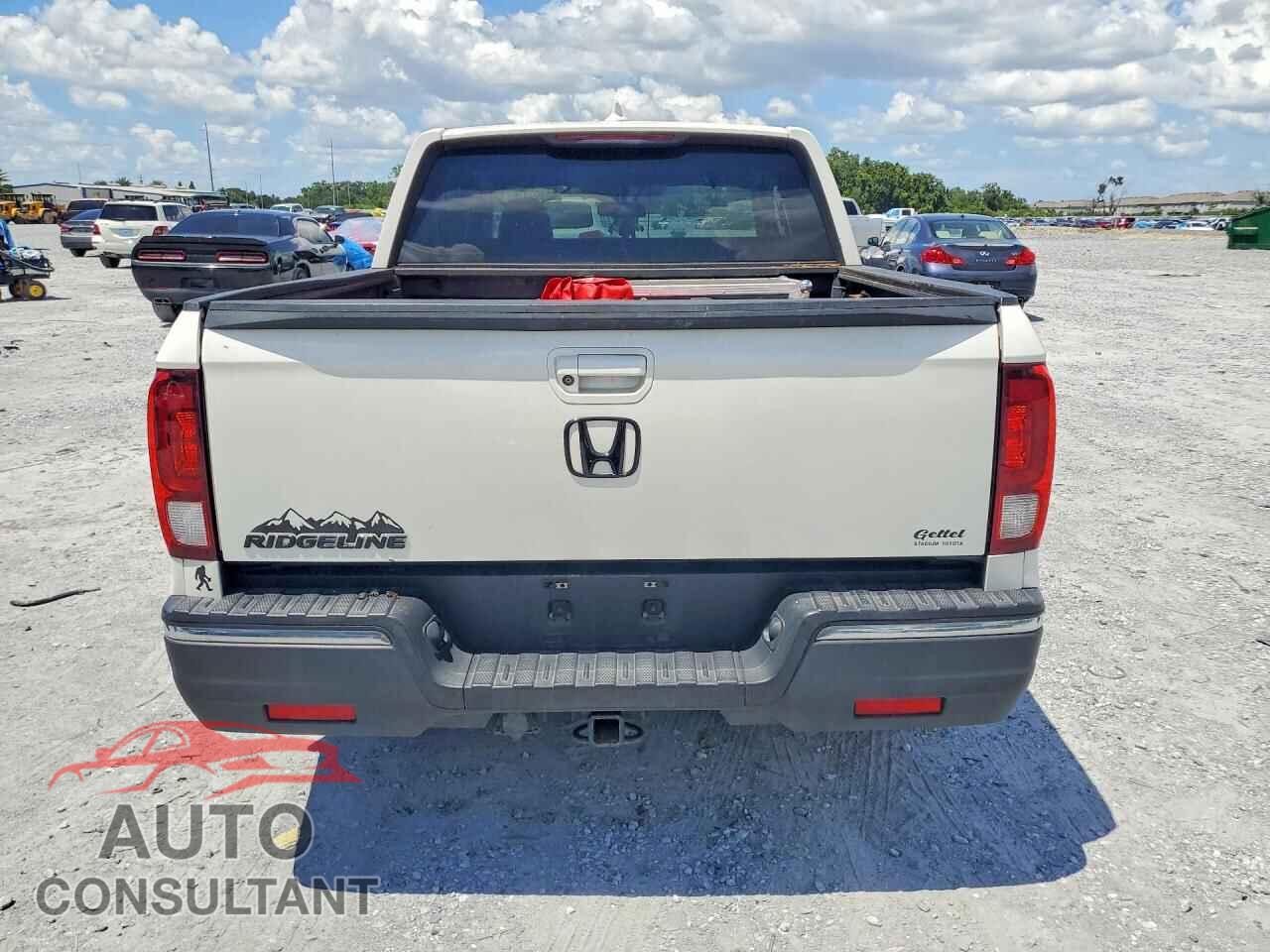 HONDA RIDGELINE 2017 - 5FPYK2F65HB001797