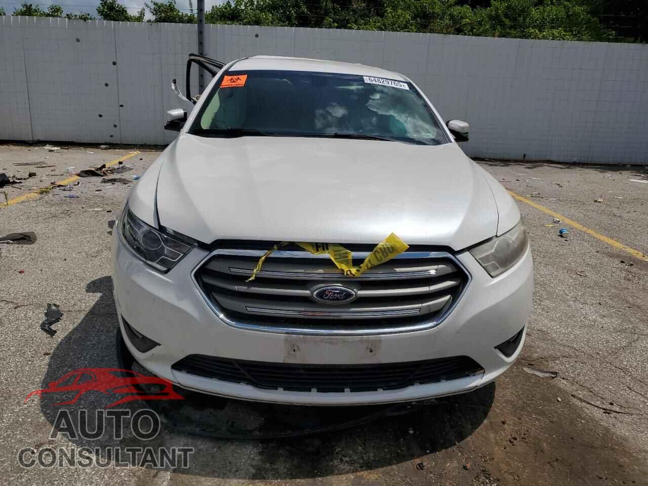 FORD TAURUS 2014 - 1FAHP2E84EG123636