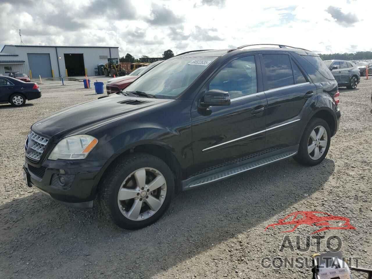 MERCEDES-BENZ M-CLASS 2011 - 4JGBB8GB1BA687782