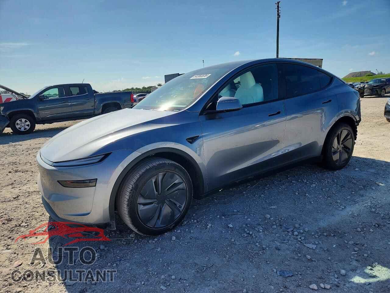 TESLA MODEL Y 2026 - 7SAYGDED3TA717130