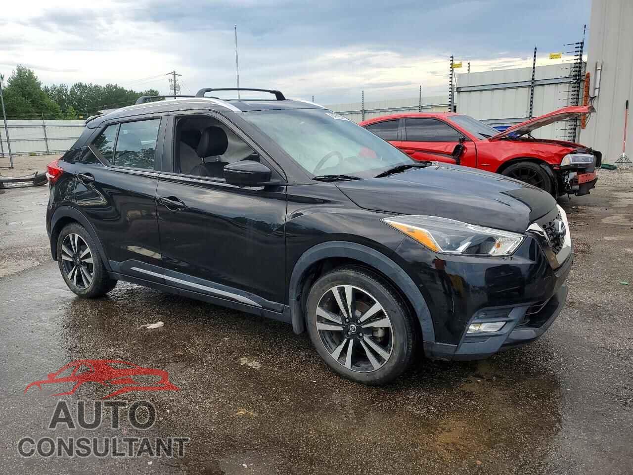 NISSAN KICKS 2019 - 3N1CP5CU3KL512588