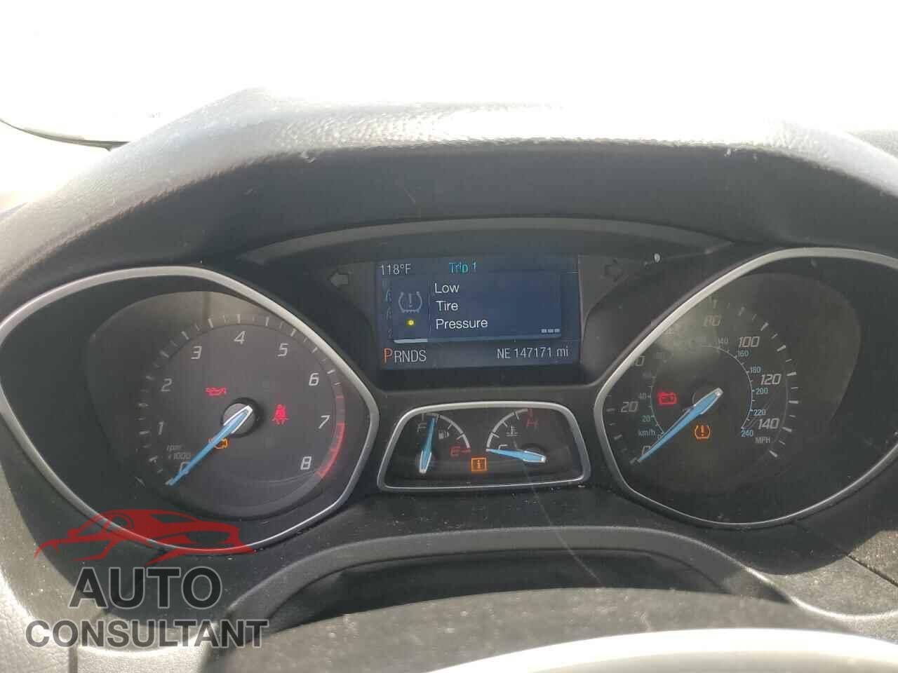 FORD FOCUS 2014 - 1FADP3F21EL213042