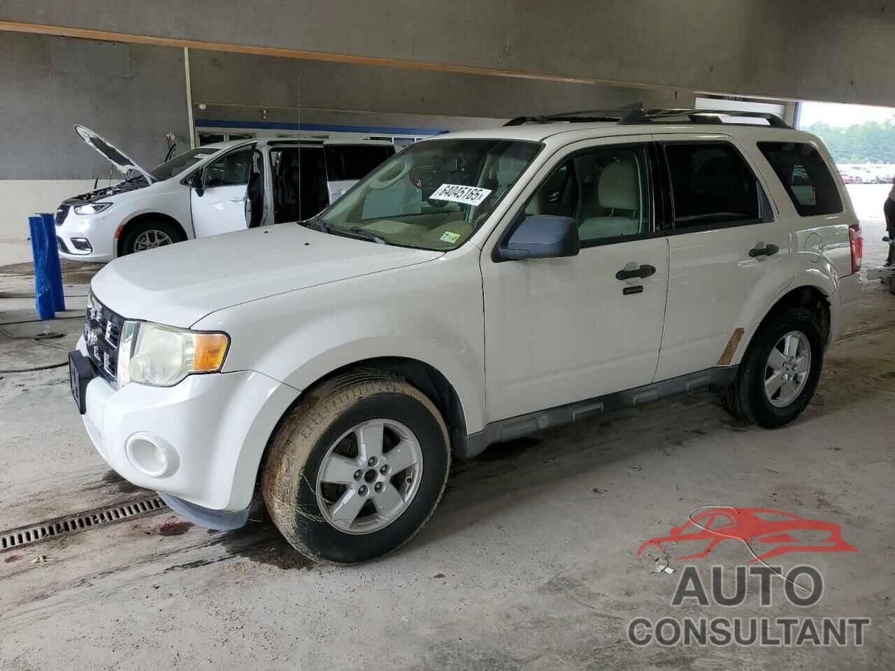 FORD ESCAPE 2010 - 1FMCU0D73AKB51344