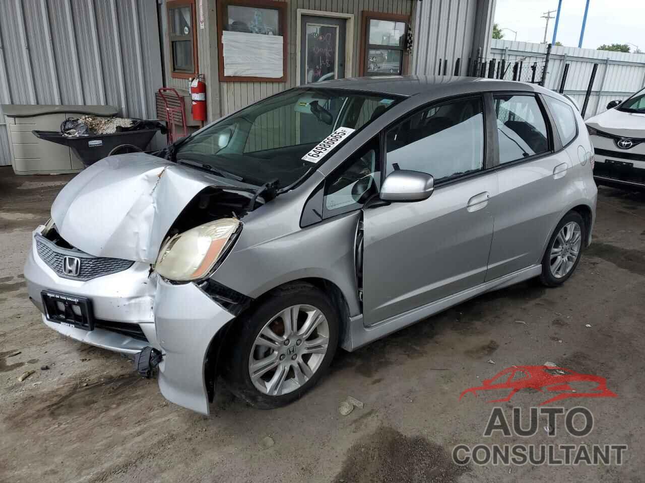 HONDA FIT 2011 - JHMGE8H51BC006341