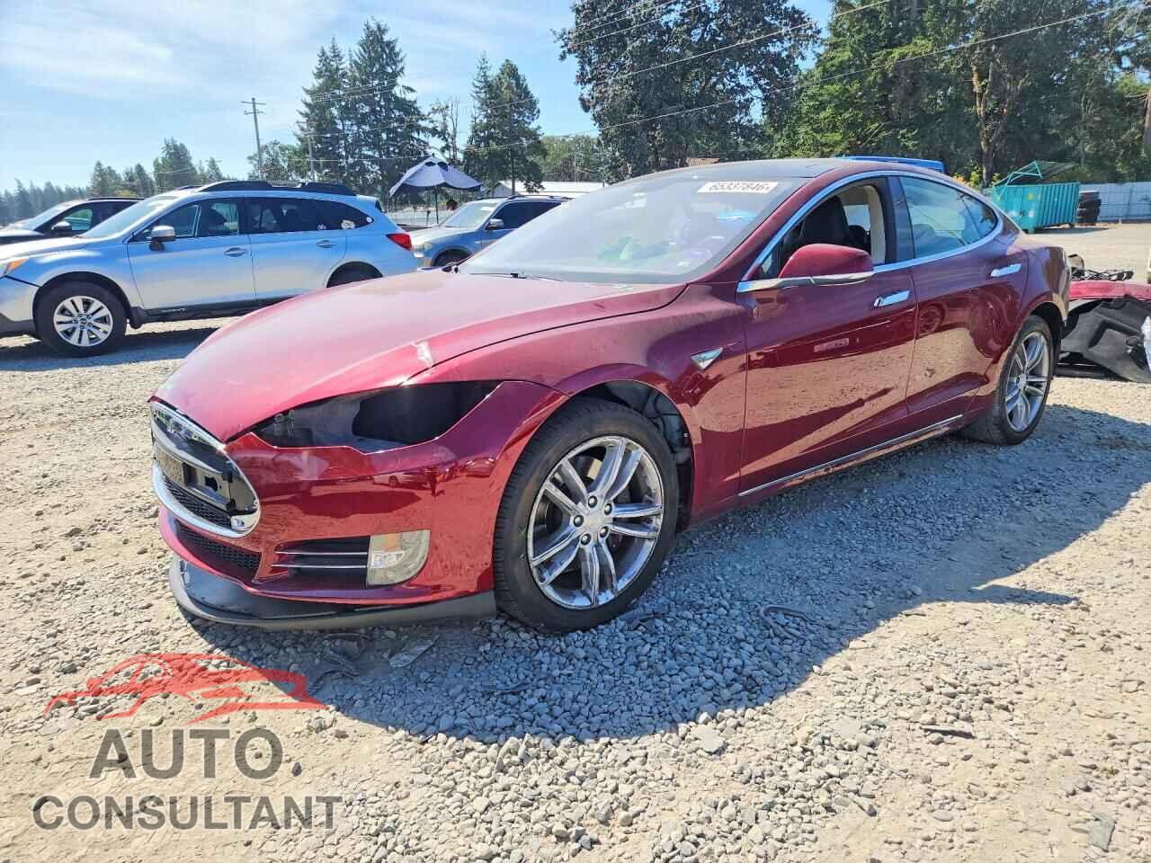 TESLA MODEL S 2012 - 5YJSA1DN8CFS00874