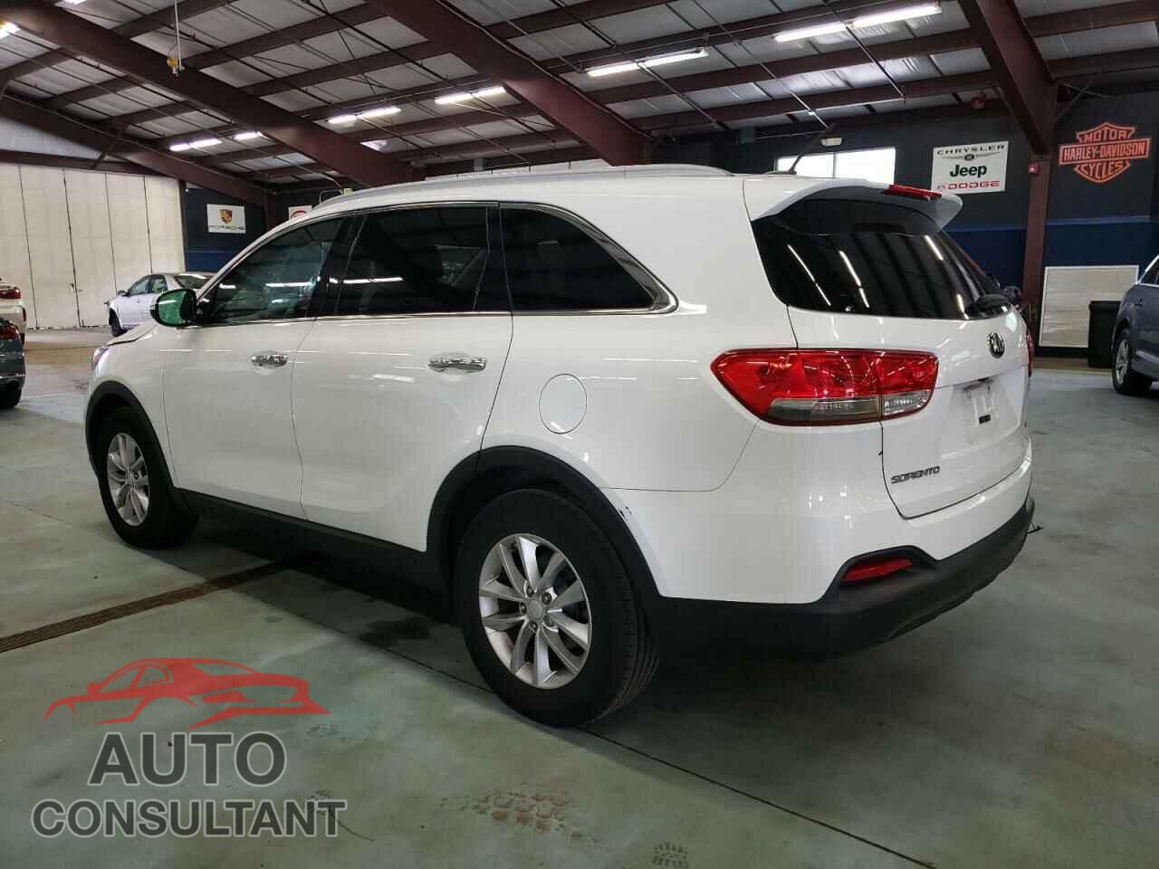 KIA SORENTO 2017 - 5XYPGDA54HG197448