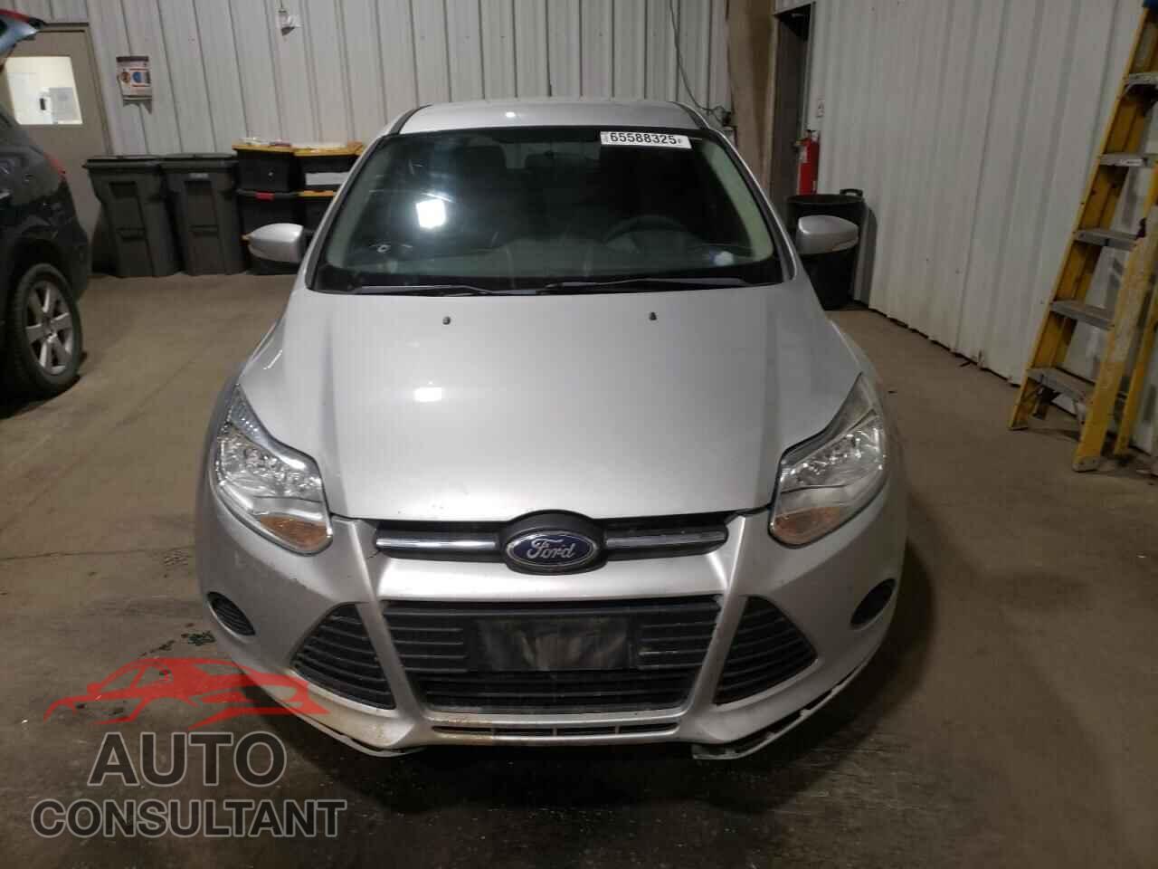 FORD FOCUS 2013 - 1FADP3K22DL336093