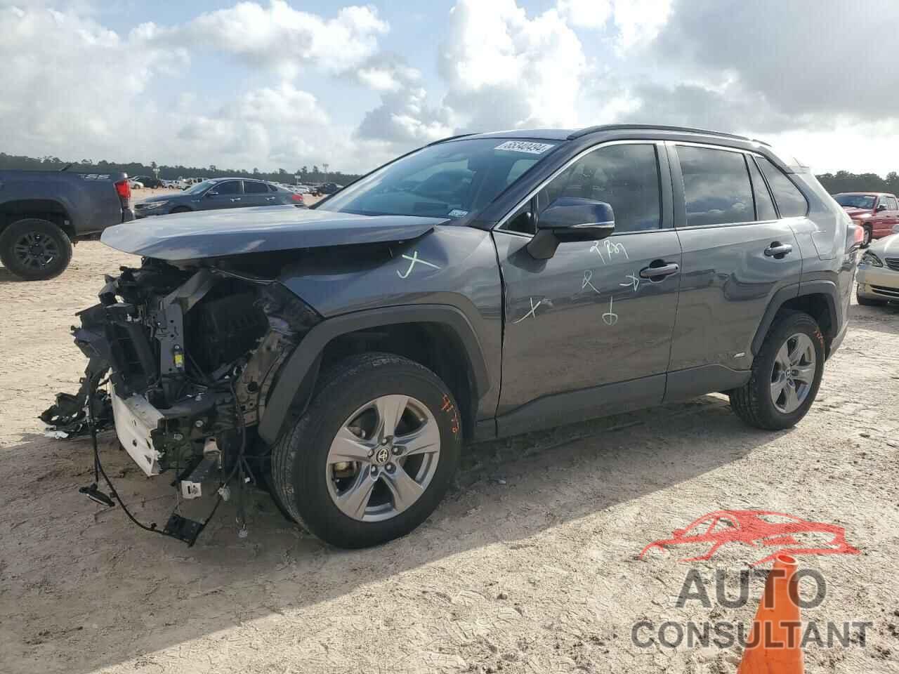 TOYOTA RAV4 2022 - 4T3RWRFV3NU057101