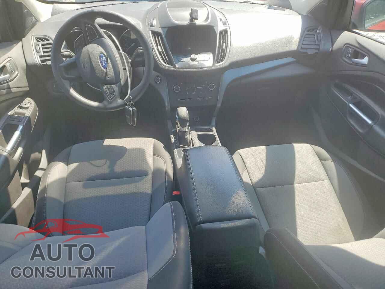 FORD ESCAPE 2019 - 1FMCU9GD4KUB09633