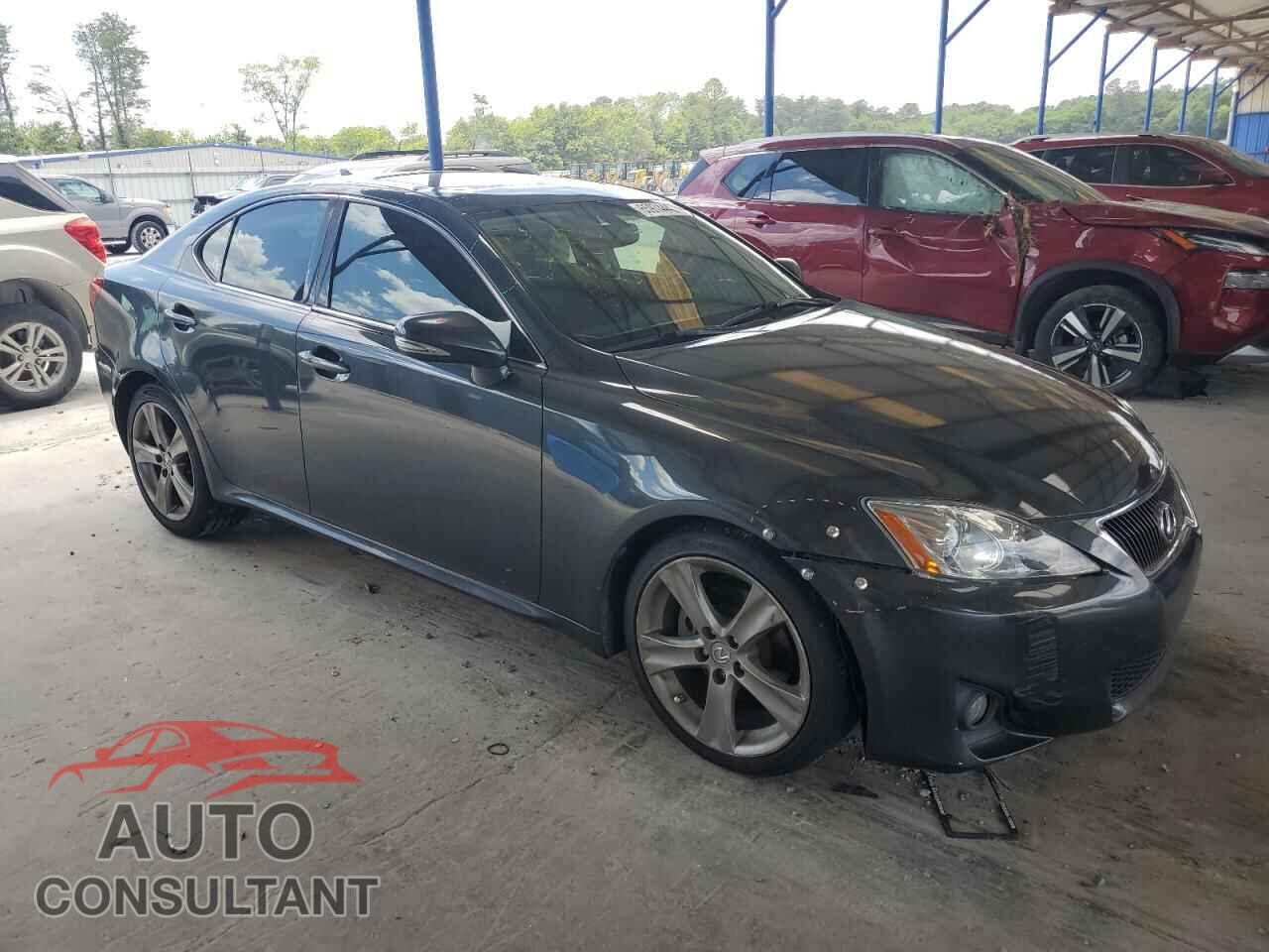 LEXUS IS 2011 - JTHBF5C21B5143576
