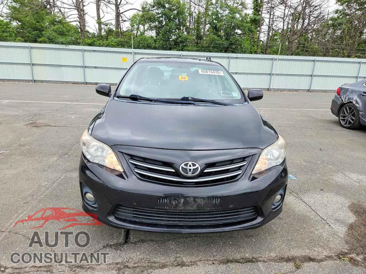TOYOTA COROLLA 2013 - 2T1BU4EE0DC015392