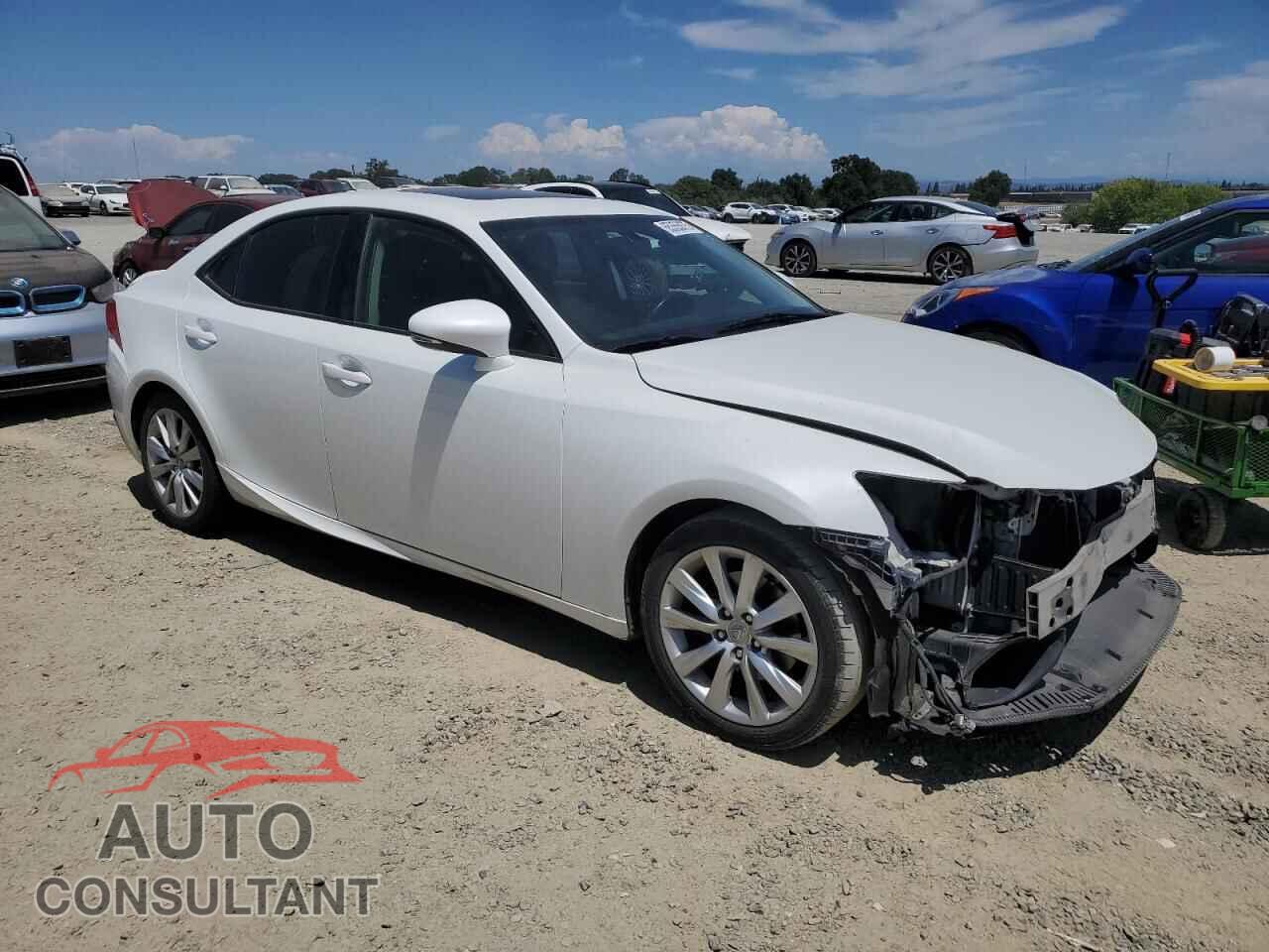 LEXUS IS 2014 - JTHBF1D21E5024759