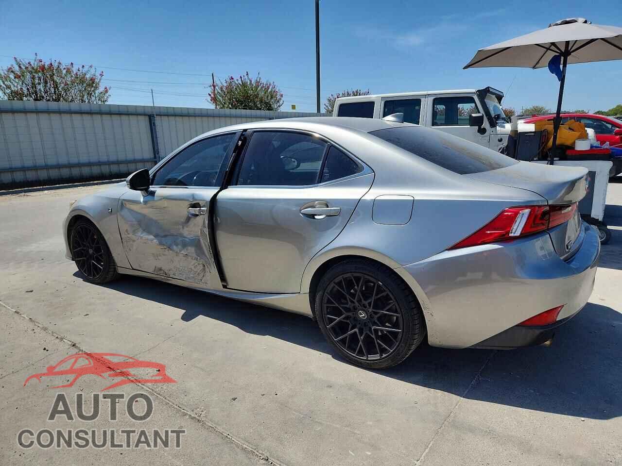 LEXUS IS 2016 - JTHBA1D24G5014454