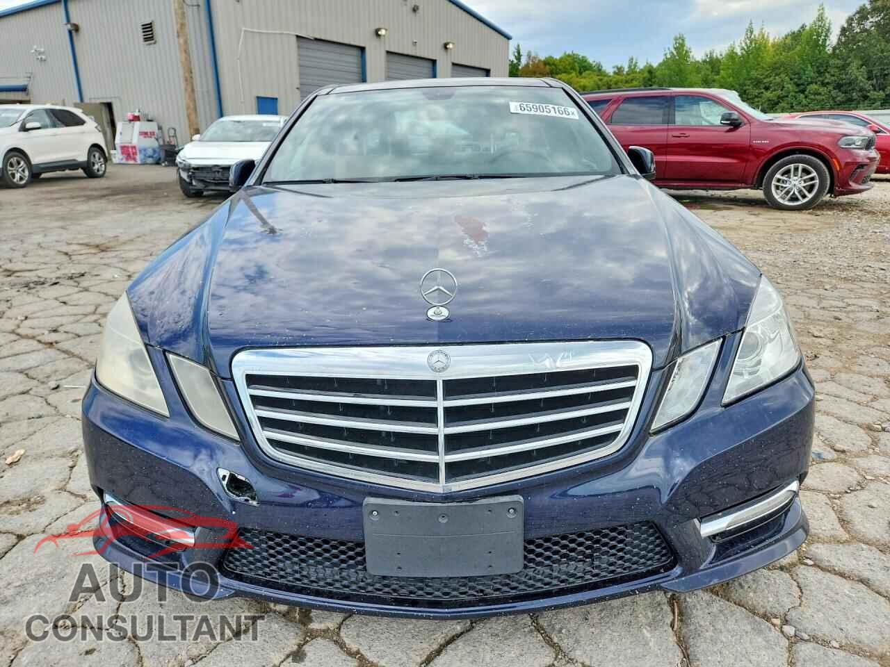 MERCEDES-BENZ E-CLASS 2012 - WDDHF5KB5CA533821