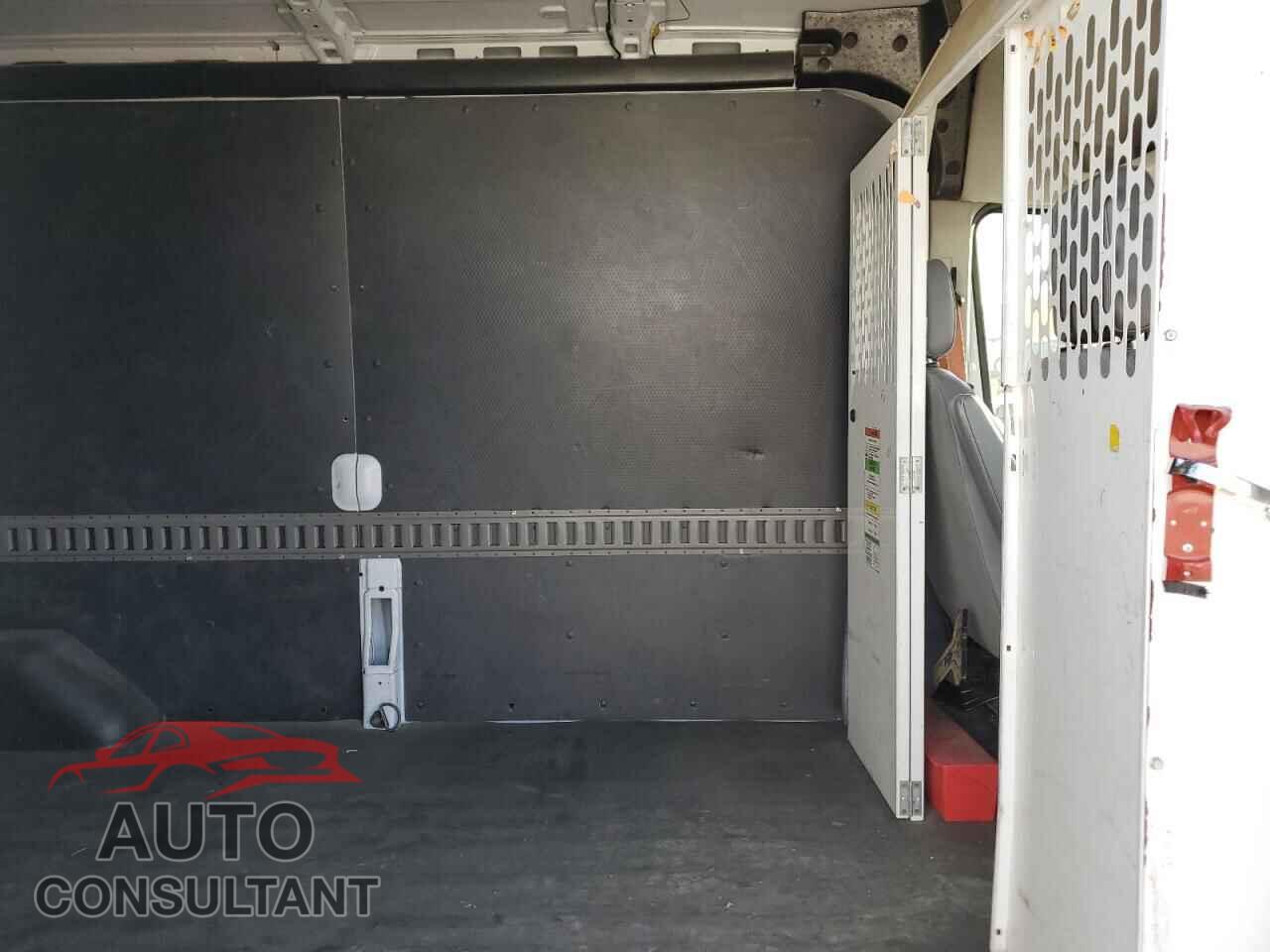 FORD TRANSIT 2019 - 1FTYE2CM2KKB35843